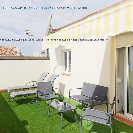 Apartamentos Vicenta Playa Carihuela توريمولينوس المظهر الخارجي الصورة