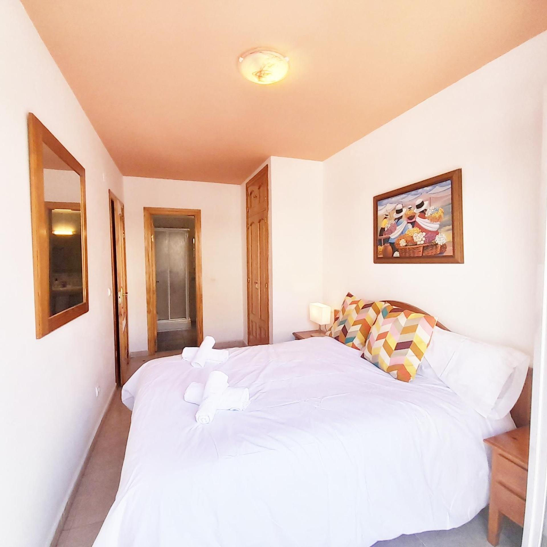 Apartamentos Vicenta Playa Carihuela توريمولينوس الغرفة الصورة